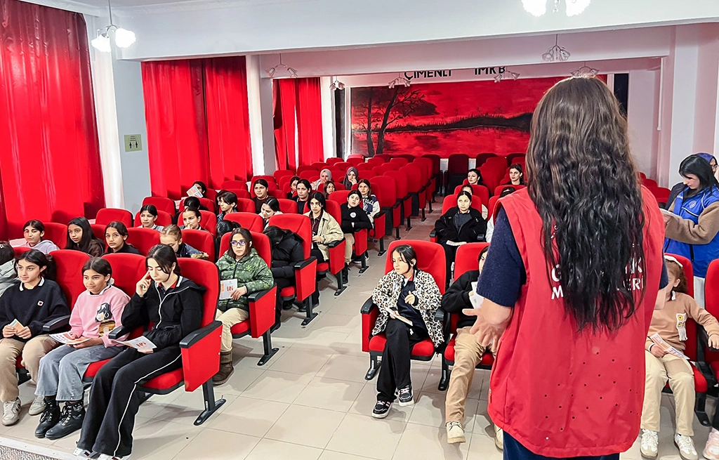 Topluluğumuzdan Öğrencilere Yönelik Sağlık ve Hijyen Eğitimi