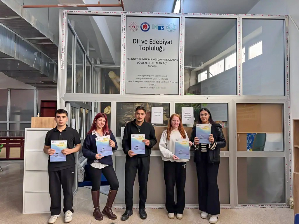 Üniversitemizde İlk Kültür, Sanat ve Edebiyat Dergisi “Okuryazar” Yayımlandı