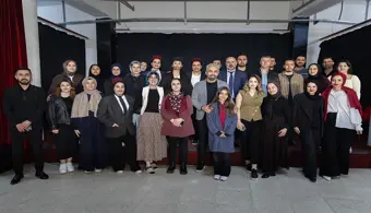 Üniversitemizde Tiyatro Etkinliği Düzenlendi