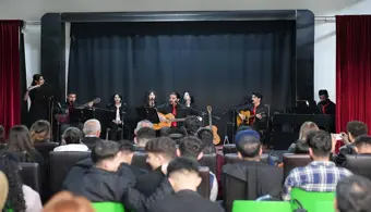 Güzel Sanatlar Fakültemizden Nostaljik Nisan Konseri