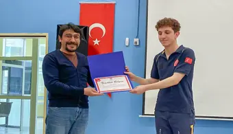 Üniversitemiz Almanca Öğretmen Adaylarına İlk Yardım Eğitimi
