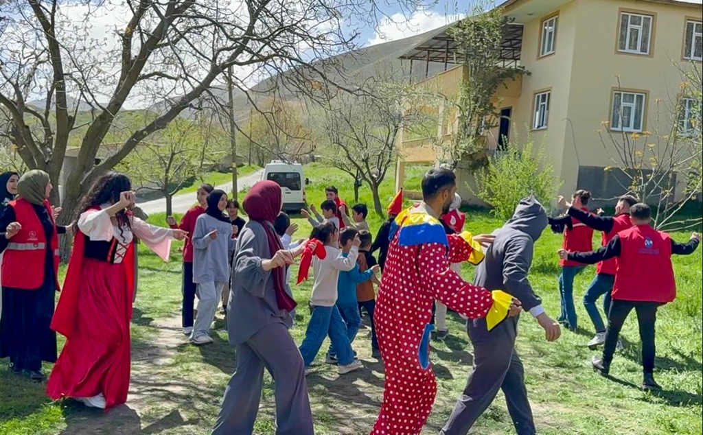 Üniversitemiz Damla Topluluğundan Demirli Köyü İlkokuluna Ziyaret