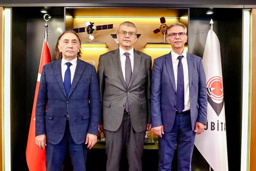 Rektörümüz TÜBİTAK Başkanını Ziyaret Etti