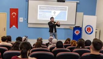 Üniversitemizde TÜBİTAK 2209-A Proje Bilgilendirme Etkinliği Düzenlendi