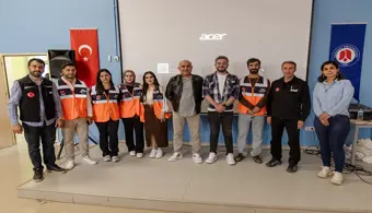 Üniversitemizde Afet Bilinci ve Temel Kurtarma Teknikleri Eğitimi Verildi