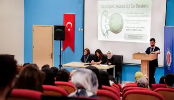 Üniversitemizde “Üniforma Giyme Töreni ve Diyaliz Seminerleri” Düzenlendi