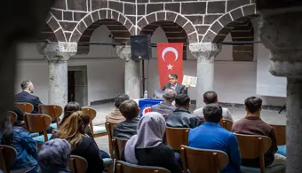 Üniversitemizde Medreselerin Kent Arşivciliğine Etkisi Konferansı Düzenlendi