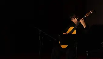 Üniversitemizde Klasik Gitar Dinletisi Düzenlendi