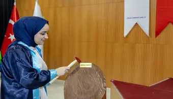 Hemşirelik Bölümü Öğrencilerimiz Anı ve Uğurlama Programında Buluştu