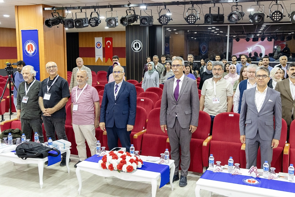 III. Uluslararası Zap Havzası Sempozyumu’nda Abdülâhad Dâvûd Ele Alındı