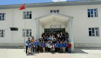 Öğrenci Topluluğumuz İlkokul Öğrencileri ile Şiir Etkinliğinde Buluştu