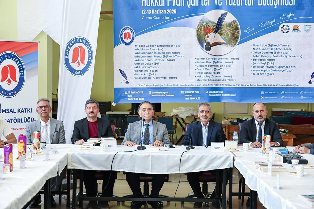 Üniversitemizde Hakkari-Van Şairler ve Yazarlar Buluşması Düzenlendi