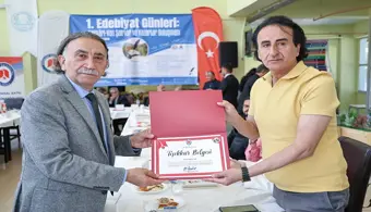 Üniversitemizde Hakkari-Van Şairler ve Yazarlar Buluşması Düzenlendi