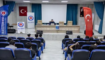Bilim Kafe Etkinliklerinde Yapay Zekâ Çağında Meslek Seçimi Ele Alındı