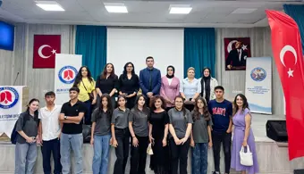 Bilim Kafe Etkinliklerinde Yapay Zekâ Çağında Meslek Seçimi Ele Alındı