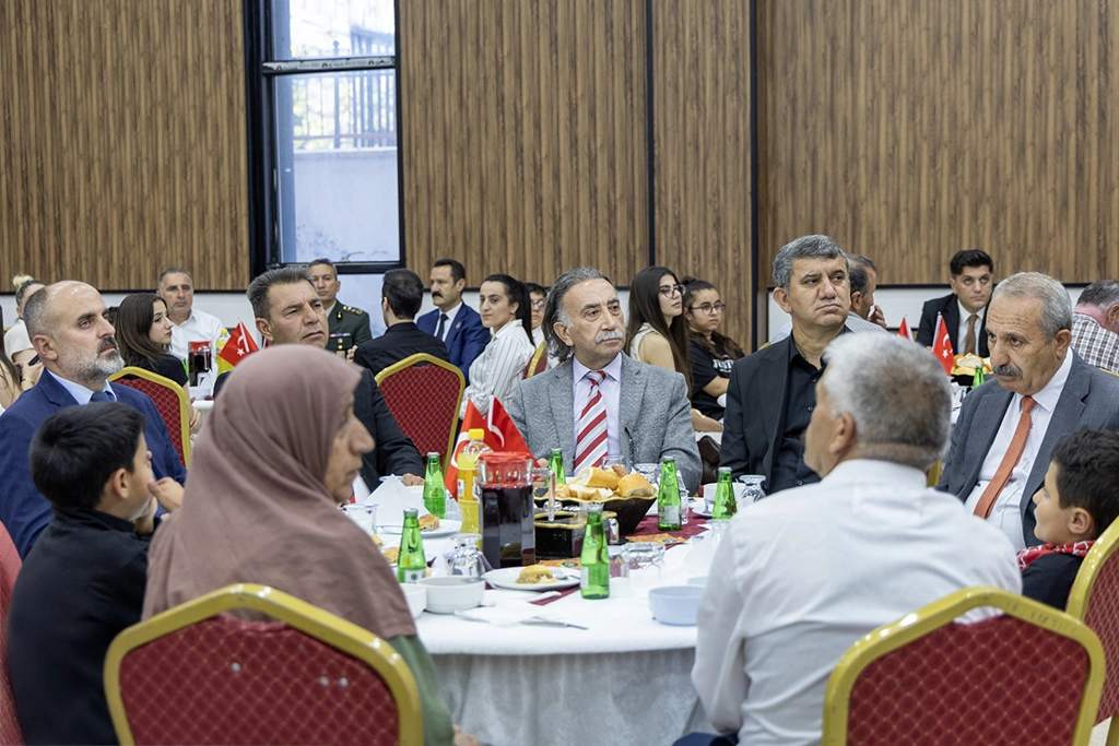 Rektörümüz Prof. Dr. Musa Gençcelep, Şehit ve Gazi Aileleri Onuruna Düzenlenen Akşam Yemeğine Katıldı