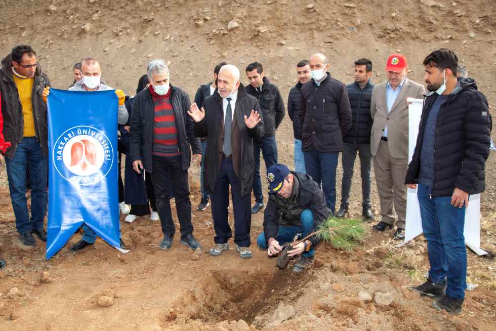 Milli Ağaçlandırma Günü Kapsamında Üniversitemizde Fidan Dikimi Gerçekleştirildi