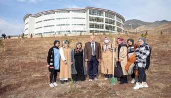 Milli Ağaçlandırma Günü Kapsamında Üniversitemizde Fidan Dikimi Gerçekleştirildi