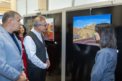 Üniversitemiz Sanat Topluluğu Resim Sergisi Sanatseverlerle Buluştu