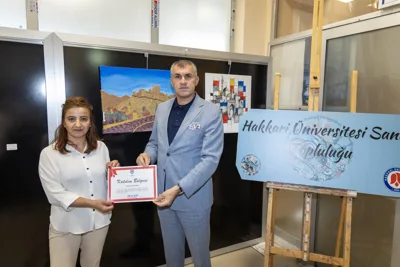 Üniversitemiz Sanat Topluluğu Resim Sergisi Sanatseverlerle Buluştu