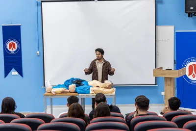 Üniversitemizde İlk Yardım Eğitimi ve Farkındalık Semineri Düzenlendi