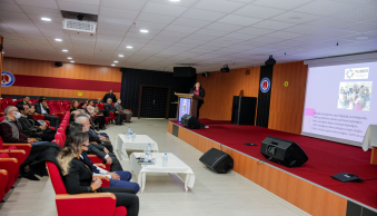 Üniversitemizde Kadın Ve Toplum Seminerlerinin Altıncısı Düzenlendi