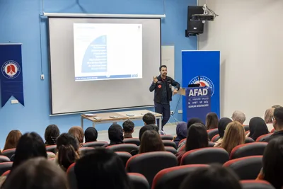 Üniversitemizde Afet Farkındalığı ve Temel Afet Bilinci Semineri Düzenlendi