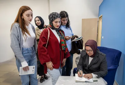 Üniversitemizde Edebiyat Üzerine Söyleşi Etkinliği Düzenlendi