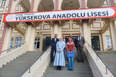 Üniversitemiz Bilim Kafe Etkinlikleri Kapsamında Yüksekova’daki Öğrencilerle Buluştu
