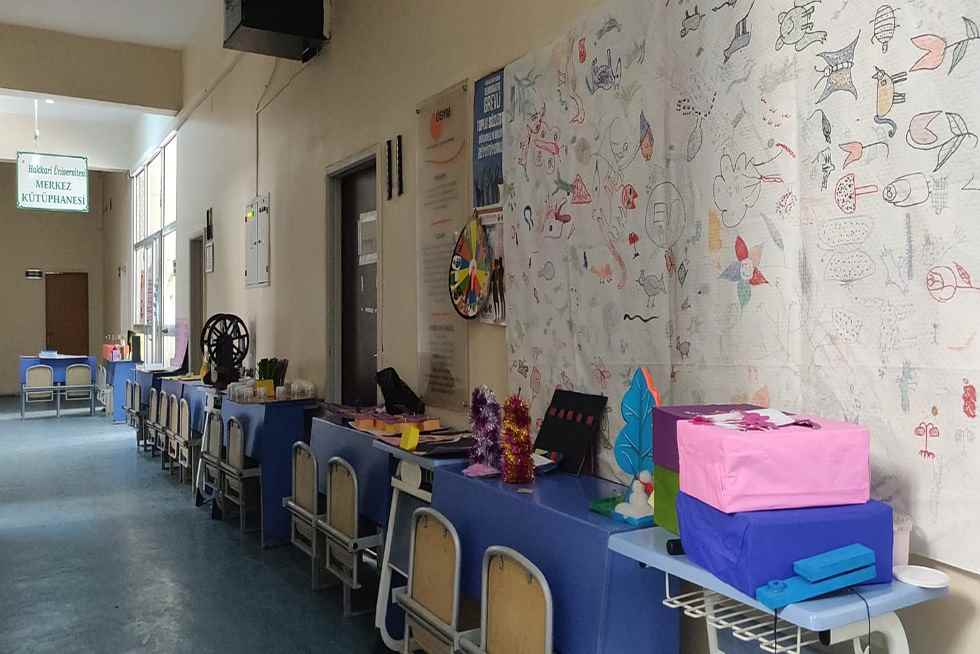 Üniversitemiz Temel Eğitim Bölümü Tarafından Sergi Düzenlendi