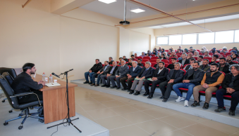 Üniversitemizde Seminer ve İlahi Dinletisi Programı Düzenlendi