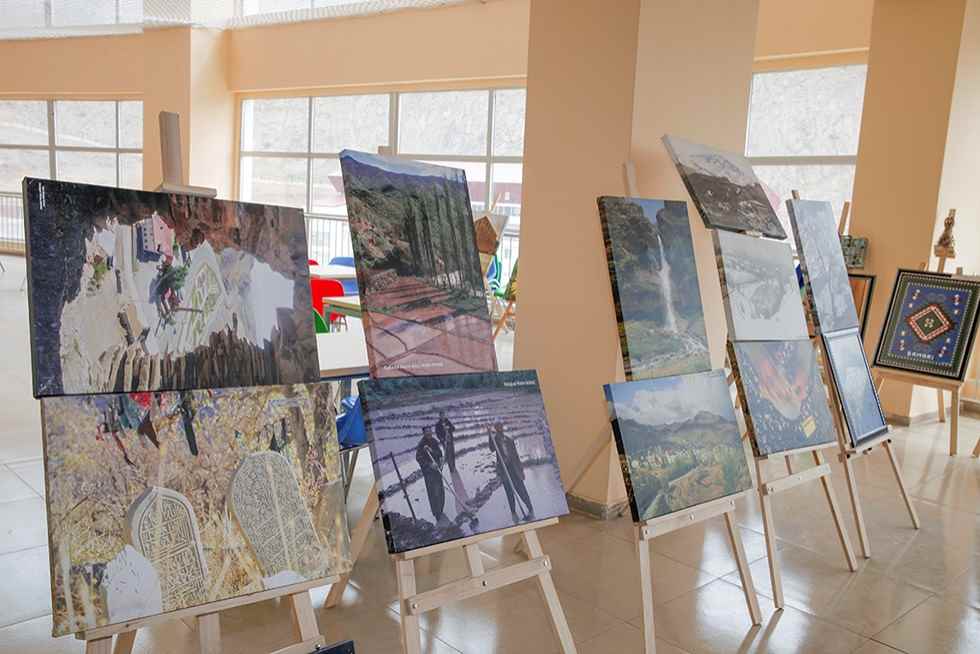 Üniversitemizde Yöresel Kültür ve Sanat Tanıtım Sergisi Açıldı