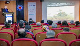 Üniversitemizde Hakkari Yöresinde Meyve Bahçelerinin Kalite ve Standartlarının Artırılması Eğitimi Verildi