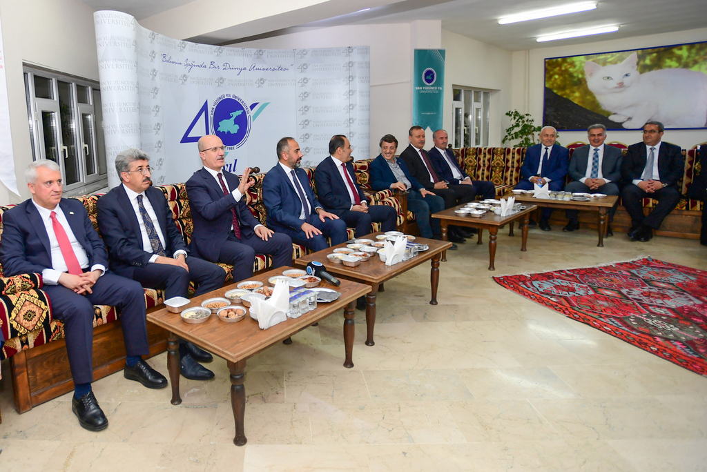 Yükseköğretim Kurulu Başkanımız Prof. Dr. Özvar, Bölge Üniversite Rektörleri İle Buluştu