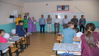 Öğrencilerimiz Köy Okuluna Kütüphane Kazandırdı