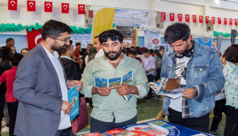 Üniversitemiz Kitap Fuarında Tanıtıldı
