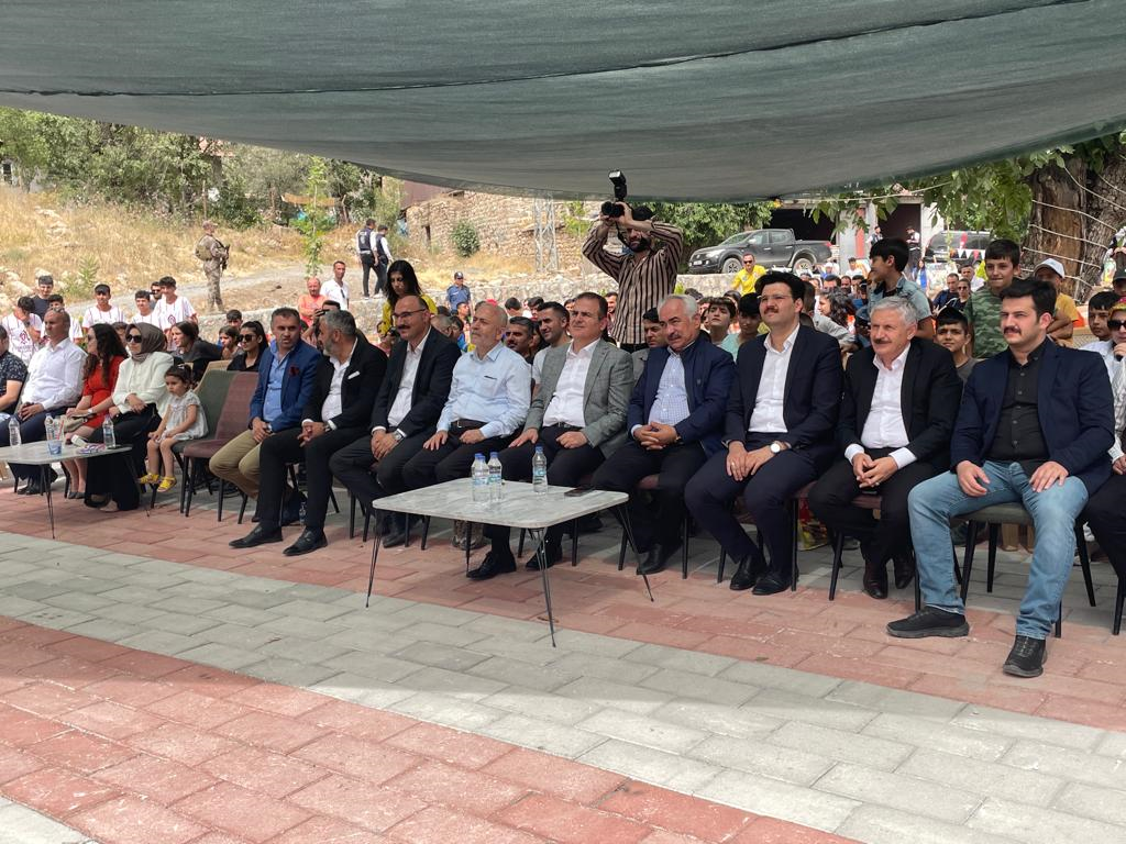 Rektörümüz Çukurca 4. Foto Safari ve Doğa Sporları Festivali’ne Katıldı