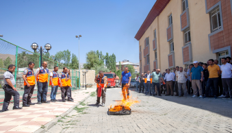 Üniversitemizde Yangın Eğitimi ve Tatbikatı Gerçekleştirildi