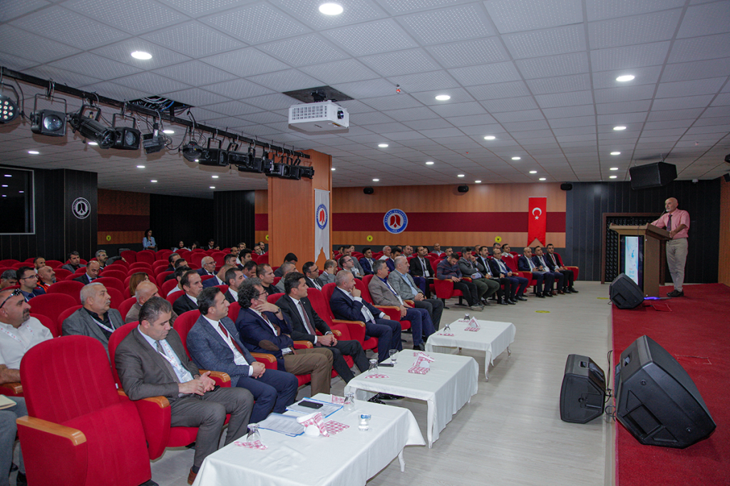 Üniversitemizin Ev Sahipliğinde Doğu Anadolu Kalkınma Ajansı Bölge Planı Çalıştayı Düzenlendi