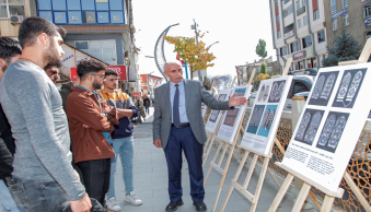 Hakkari Yöresi Geleneksel El Sanatları Fotoğraf Sergisi Açıldı