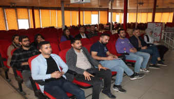Öğretim Üyemiz Etkili Sunum Teknikleri Eğitimi Verdi