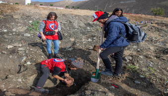 Daha Yeşil Bir Kampüs İçin Fidanlar Toprakla Buluştu
