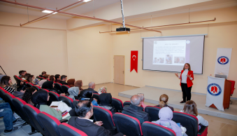 Üniversitemizde Kadına Yönelik Şiddet Farkındalığı Eğitimi, Güçlü Kadınlar Güçlü Yarınlar ve İş Hayatında Mobbing Konulu Seminer Verildi
