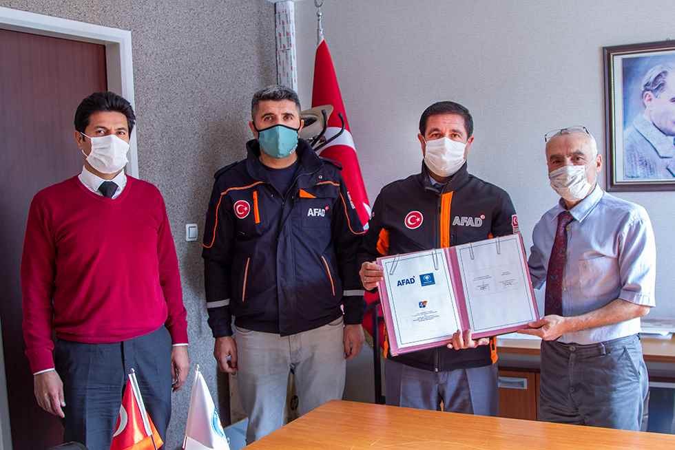 Üniversitemiz İle İl Afet ve Durum Müdürlüğü Arasında İş Birliği Protokolü İmzalandı