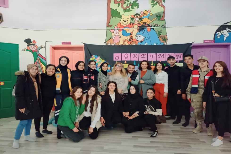 Sağlık Hizmetleri Meslek Yüksekokulumuz Tarafından Drama Eğitimi Etkinlikleri Yapıldı