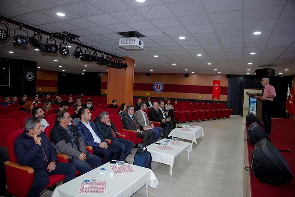 Üniversitemiz 2022 Yılı Yönetimin Gözden Geçirilmesi Toplantısı Yapıldı