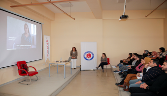 Üniversitemizde Cinsiyet Eşitliği için El Ele Semineri Düzenlendi