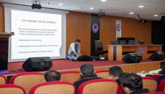Üniversitemiz Personeline Hizmeti İçi Eğitim Verildi