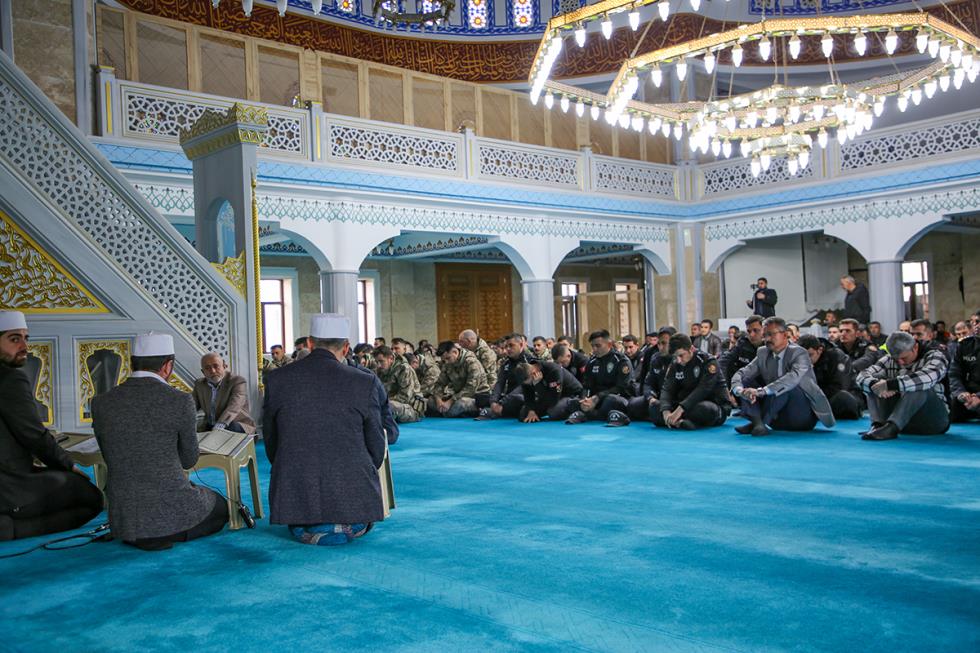 Rektörümüz Şehitler Anısına Verilen Mevlid-i Şerif Programına Katıldı