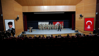 Rektörümüz, 18 Mart Şehitleri Anma Günü ve Çanakkale Zaferinin106. Yıl Dönümü Etkinliğine Katıldı